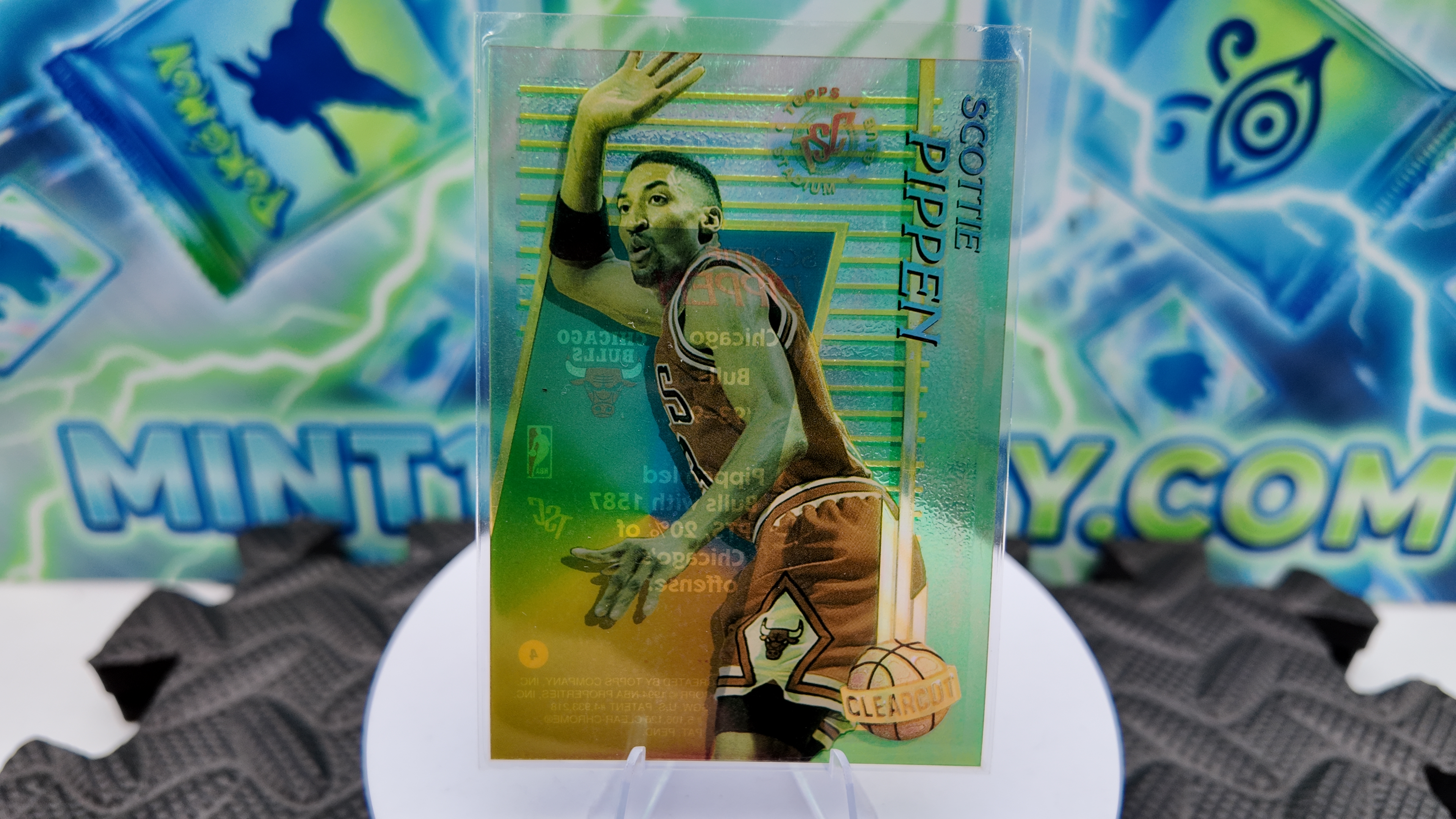 1994 Topps Scottie Pippen — 1994 Topps Stadium Club Triple Double Scottie Pippen