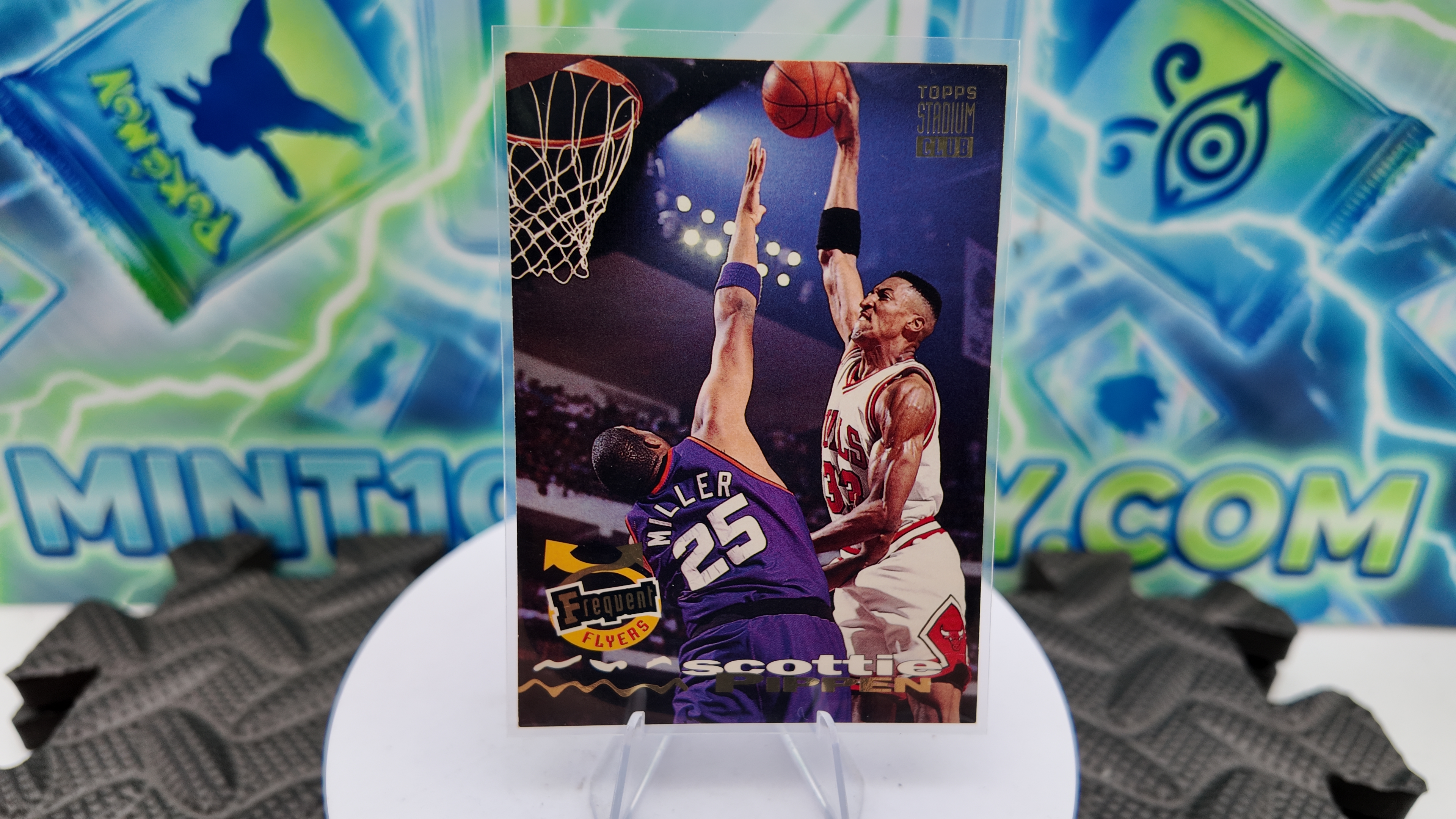 1994 Topps Scottie Pippen — 1994 Topps Stadium Club Frequent Flyers Scottie Pippen