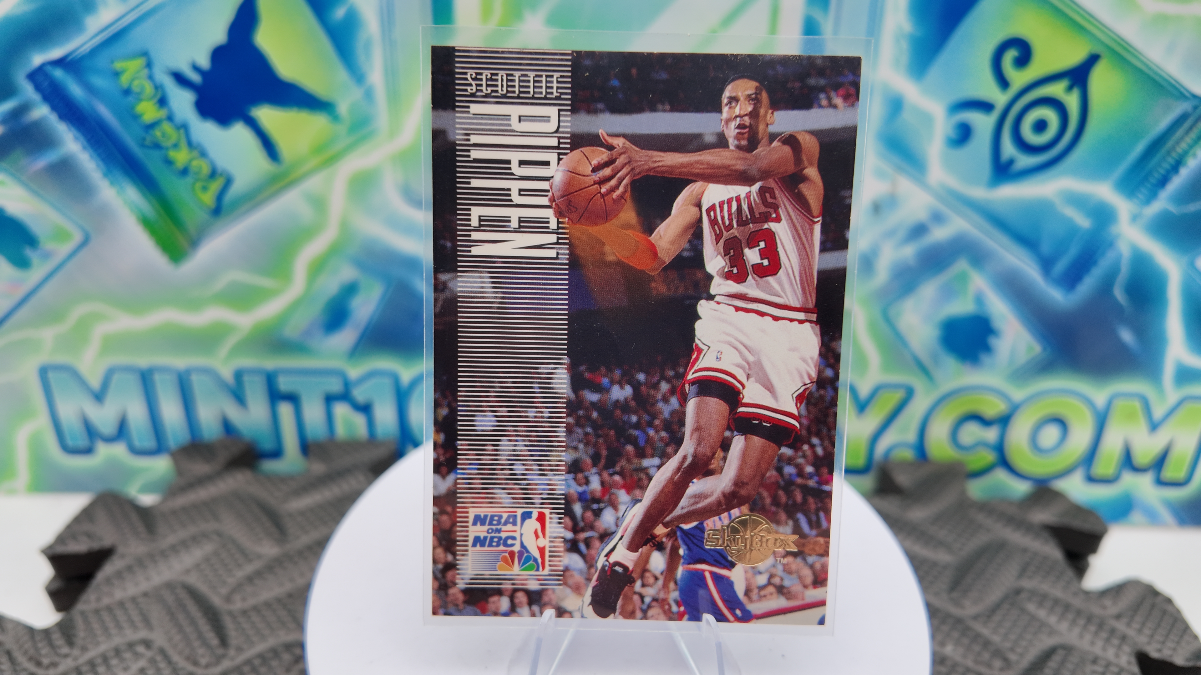 1994 SkyBox Scottie Pippen — 1994 SkyBox NBA on NBC Scottie Pippen