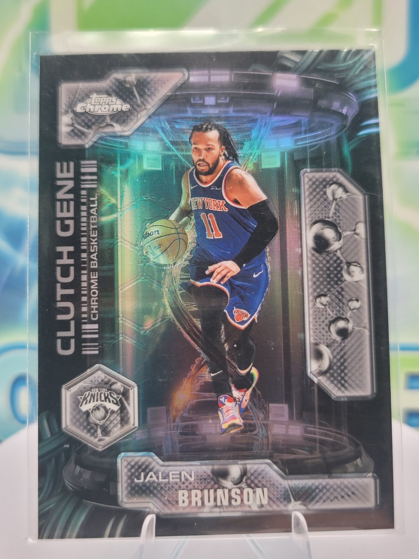2025 Topps Topps Chrome Jalen Brunson — 2025 Topps Topps Chrome Clutch Gene Refractor Jalen Brunson