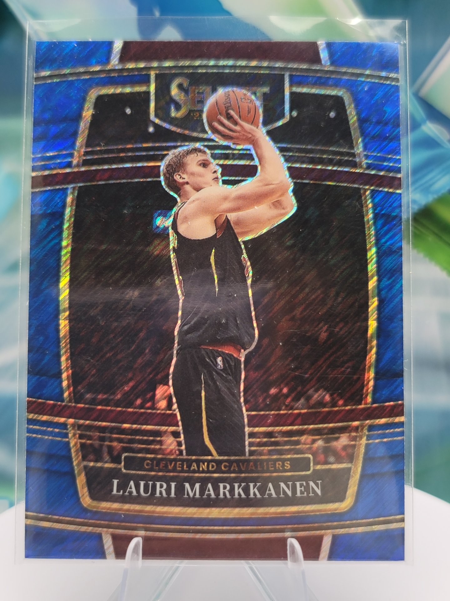2022 Panini Select Lauri Markkanen — 2022 Panini Select Concourse Shimmer Lauri Markkanen