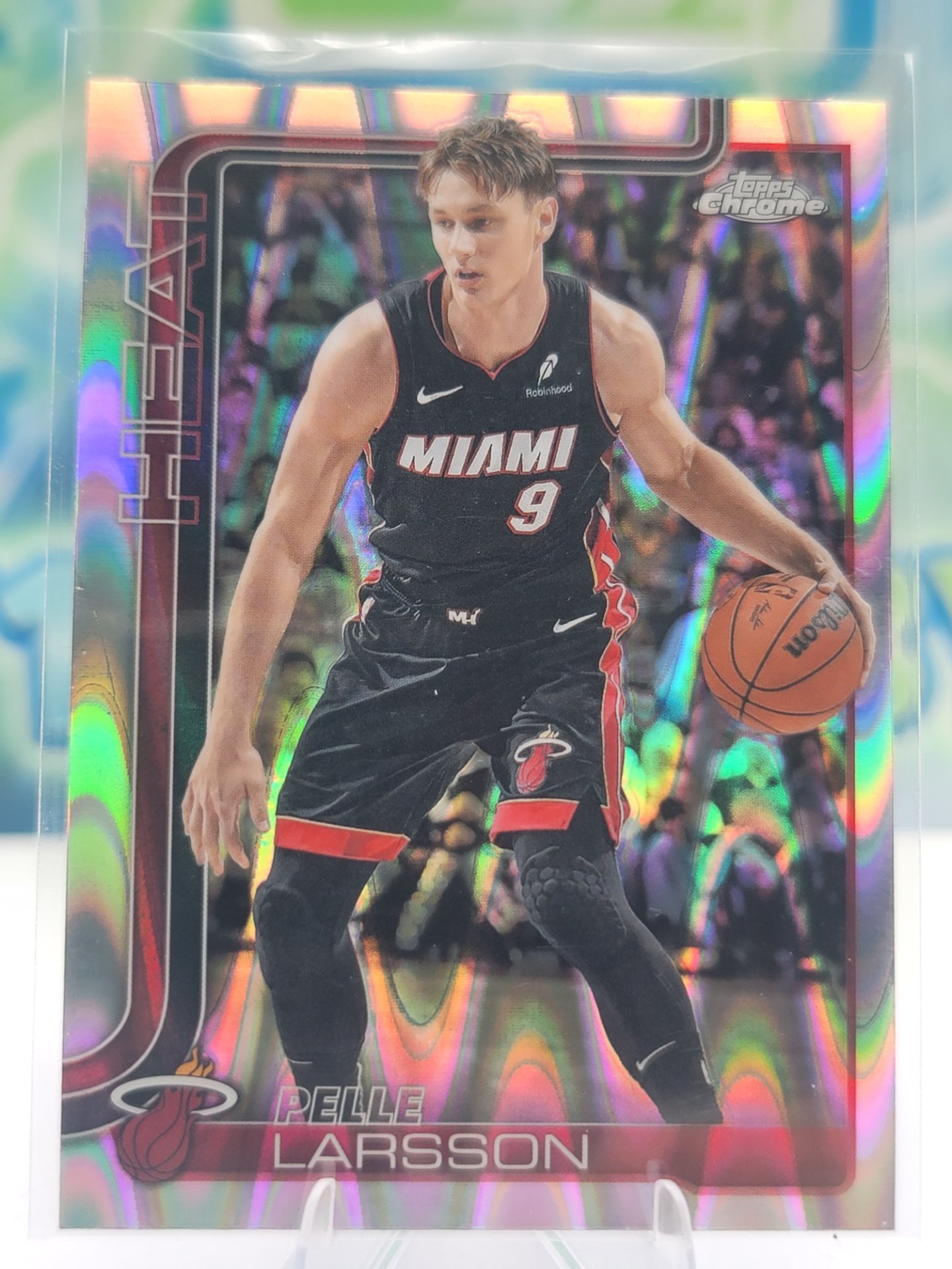 2025 Topps Topps Chrome Pelle Larsson — 2025 Topps Topps Chrome Raywave Pelle Larsson