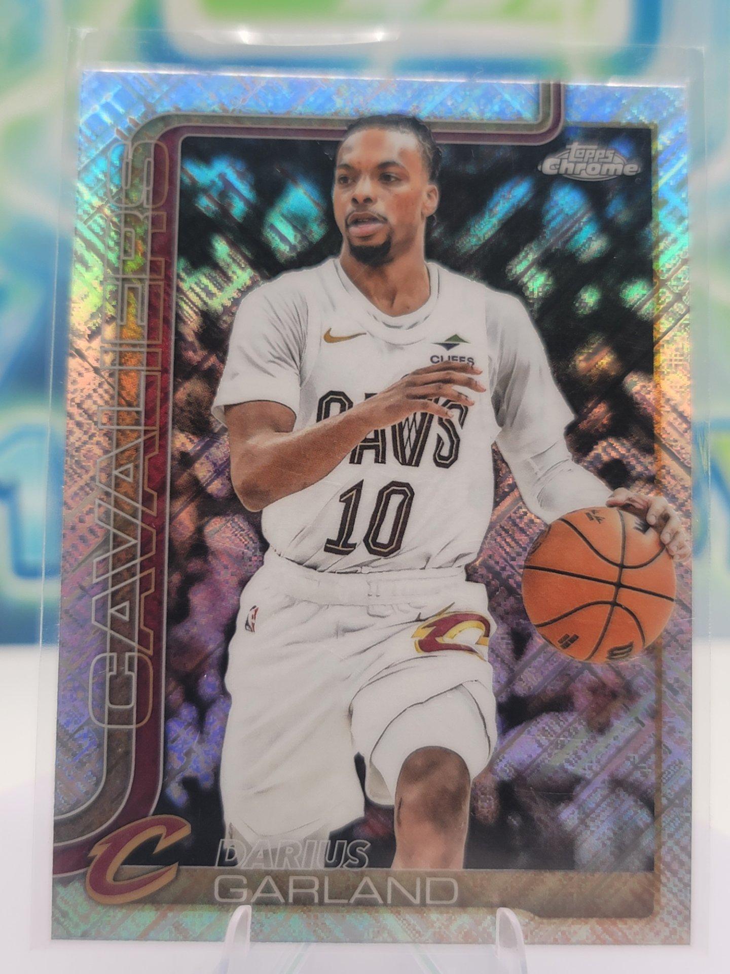 2025 Topps Topps Chrome Darius Garland — 2025 Topps Topps Chrome Skylight Darius Garland