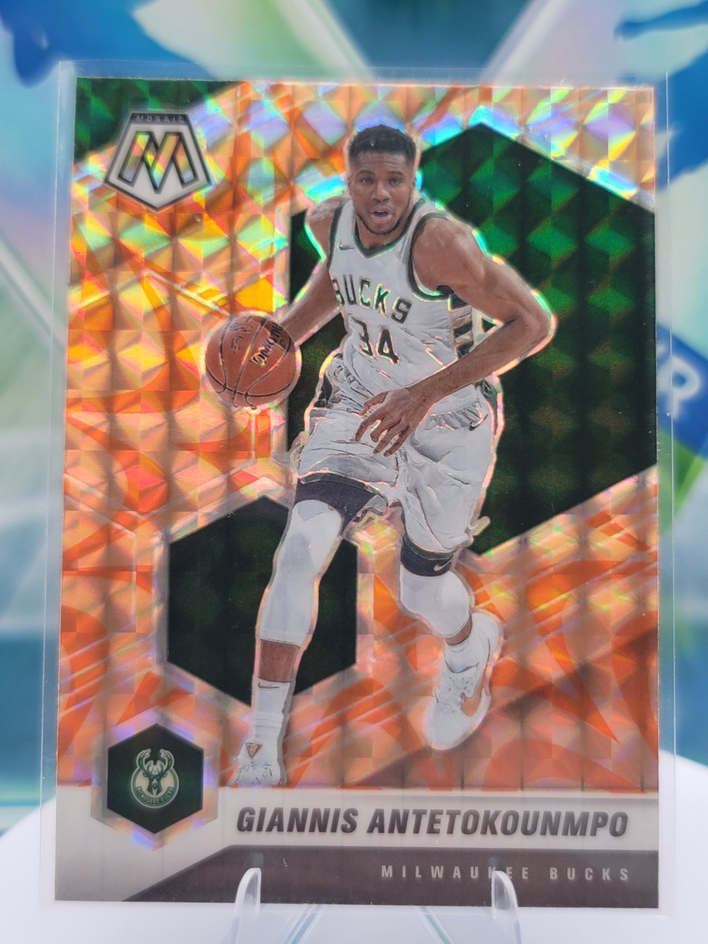 2021 Panini Mosaic Giannis Antetokounmpo — 2021 Panini Mosaic X-Fractor Giannis Antetokounmpo