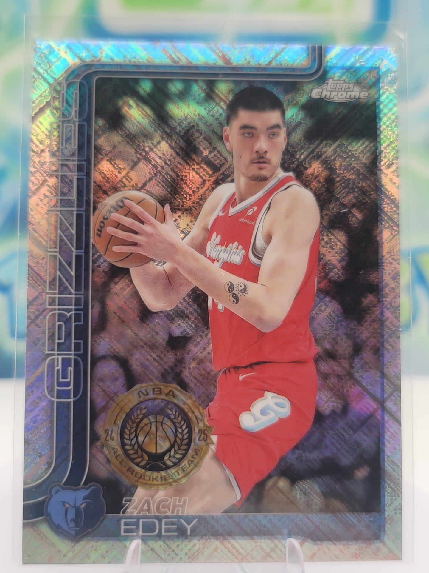2025 Topps Topps Chrome Zach Edey — 2025 Topps Topps Chrome Skylight Zach Edey