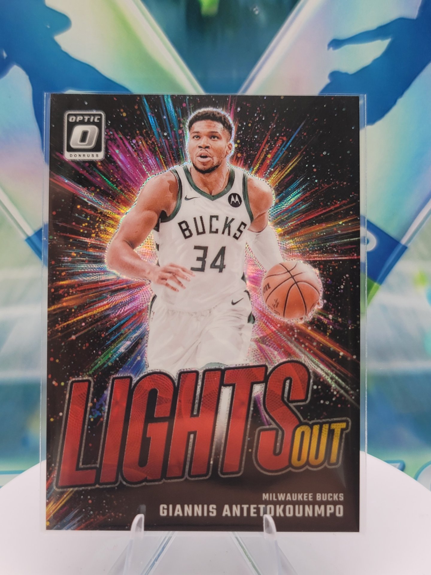 2025 Panini Donruss Optic Giannis Antetokounmpo — 2025 Panini Donruss Optic Lights Out Scope Giannis Antetokounmpo