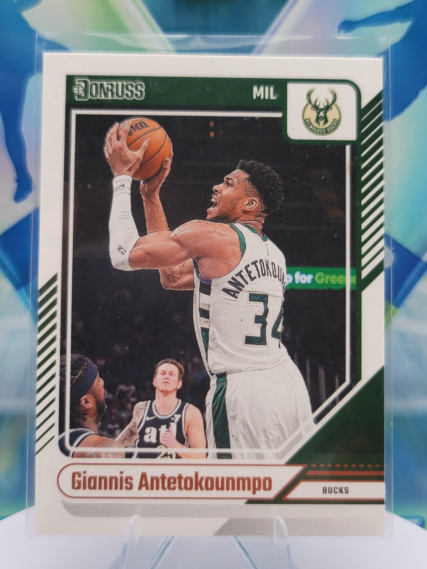 2025 Panini Donruss Giannis Antetokounmpo — 2025 Panini Donruss Base Giannis Antetokounmpo