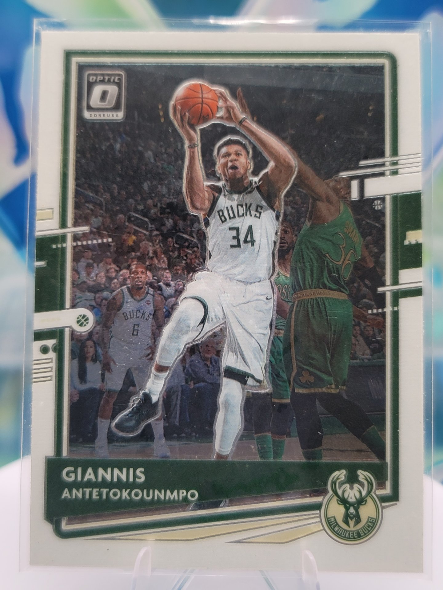 2021 Panini Donruss Optic Giannis Antetokounmpo — 2021 Panini Donruss Optic Base Giannis Antetokounmpo