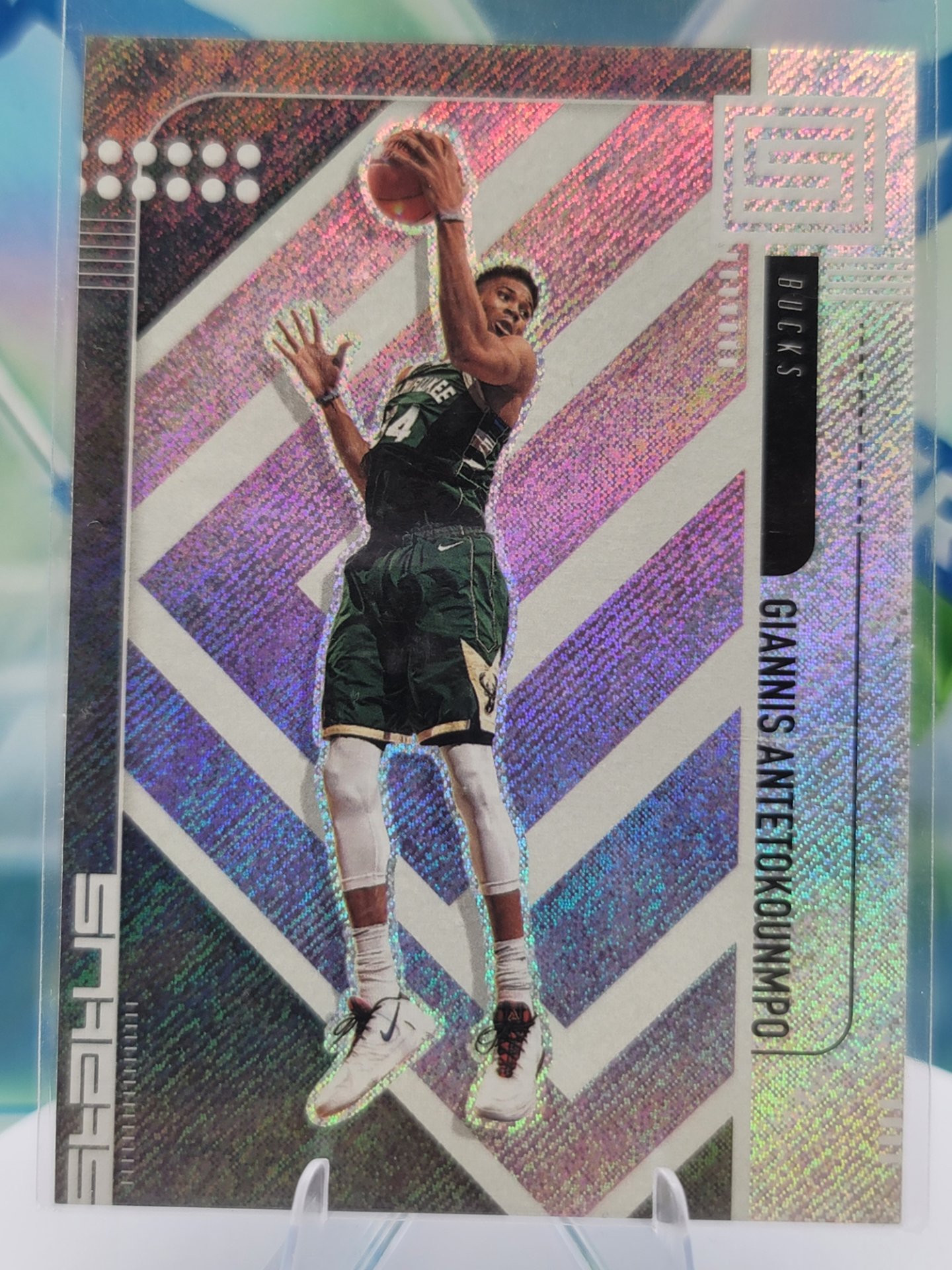 2020 Panini Status Giannis Antetokounmpo — 2020 Panini Status Sandglitter Giannis Antetokounmpo