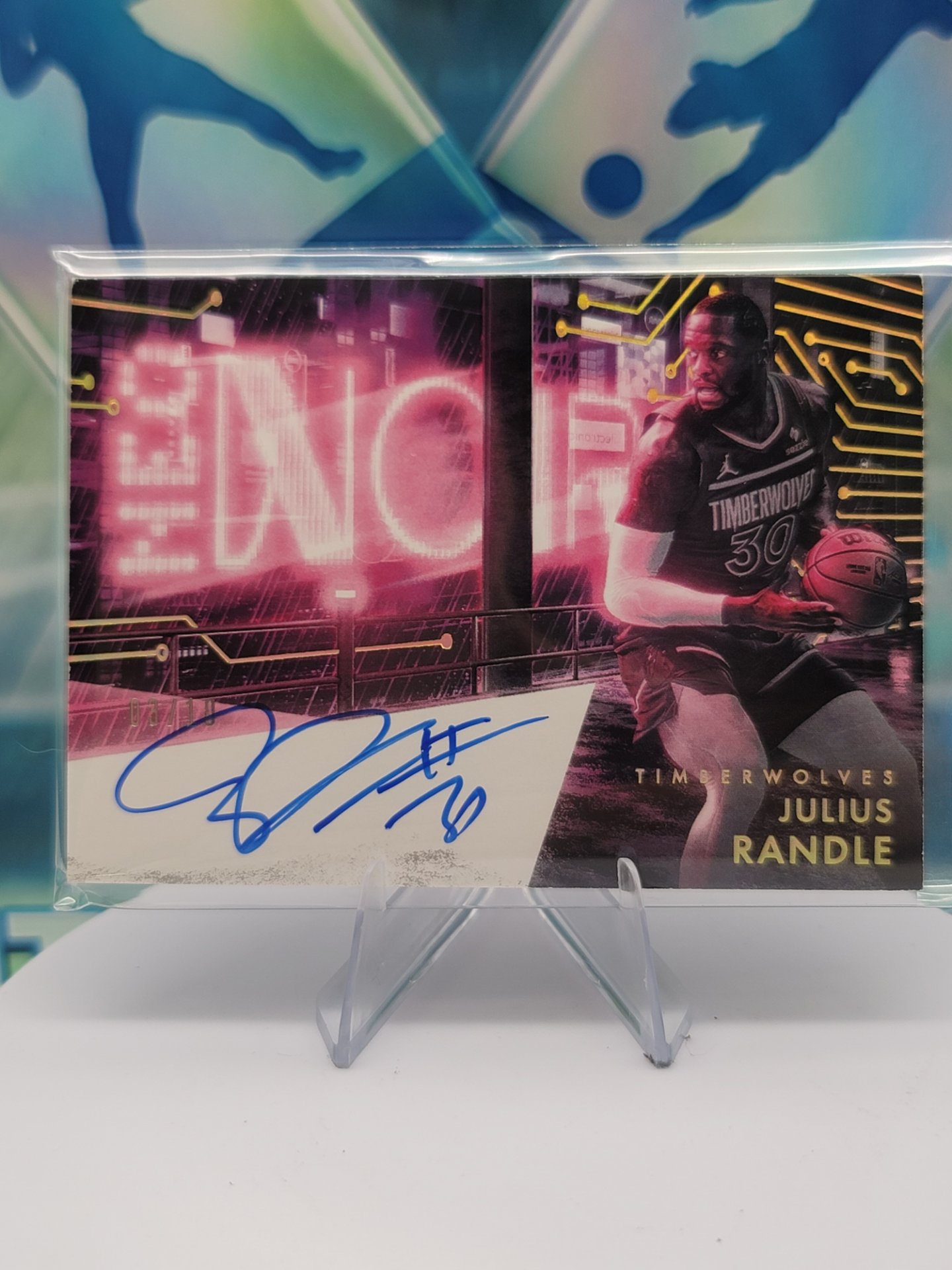 2025 Panini Noir Julius Randle — 2025 Panini Noir Neo Nior Auto Julius Randle #3 of 10 Autograph