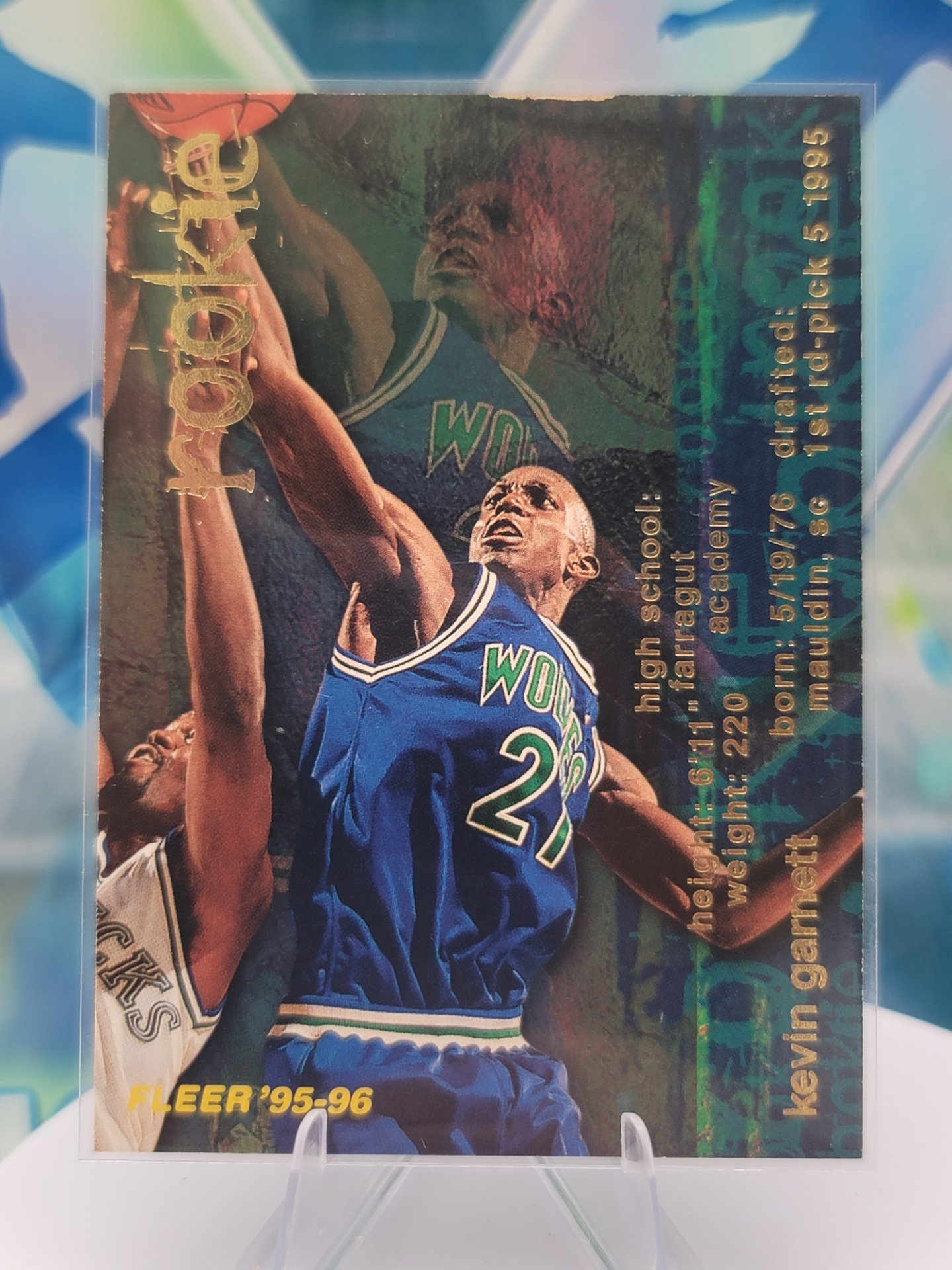 1996 Fleer Kevin Garnett — 1996 Fleer Base Kevin Garnett Rookie