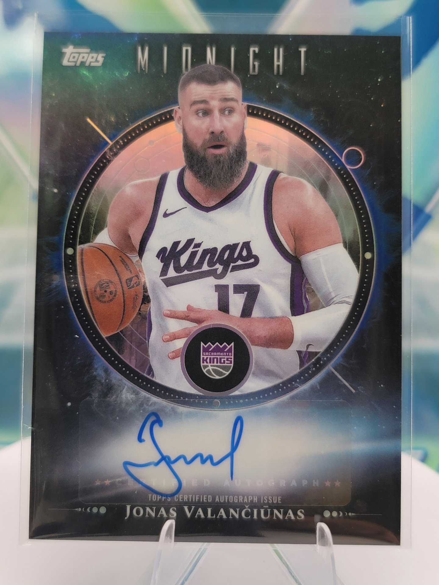 2025 Topps Topps Flagship Jonas Valanciunas — 2025 Topps Topps Flagship Midnight Auto Jonas Valanciunas Autograph
