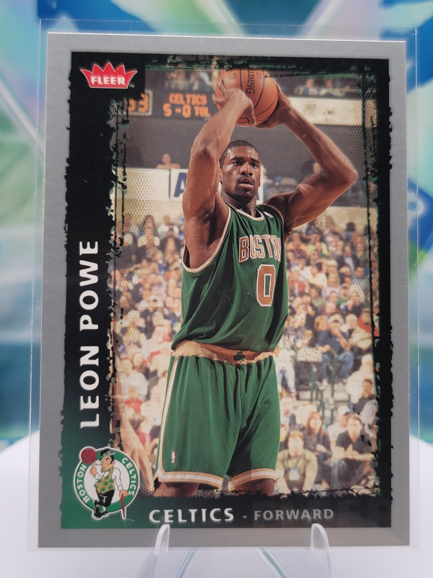 2009 Fleer Leon Powe — 2009 Fleer Base Leon Powe