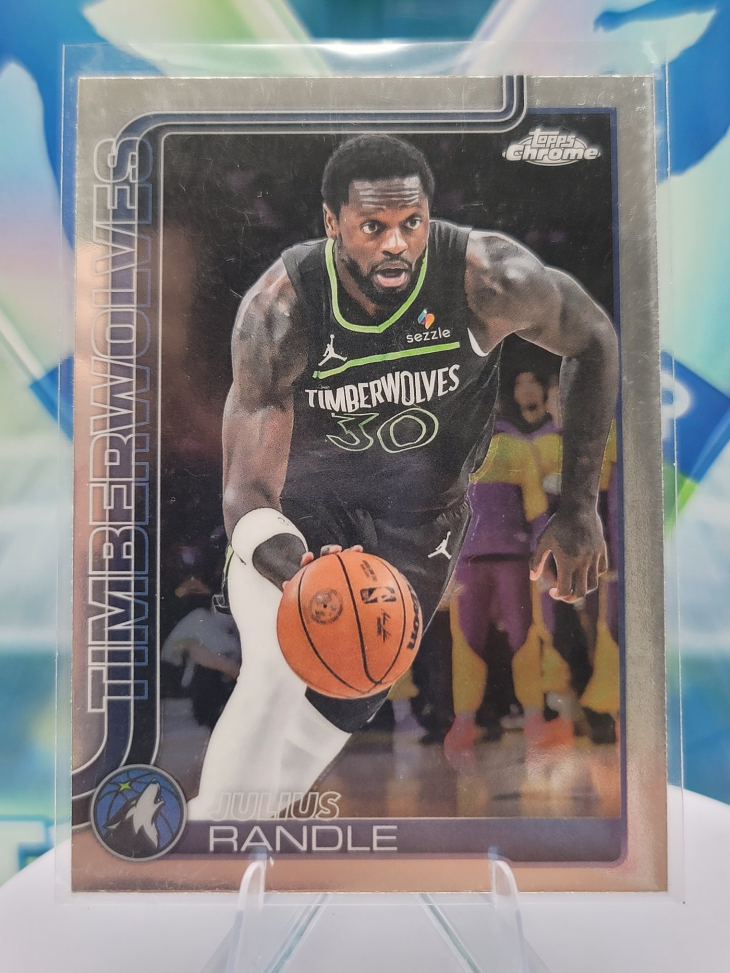2025 Topps Topps Chrome Julius Randle — 2025 Topps Topps Chrome Base Julius Randle