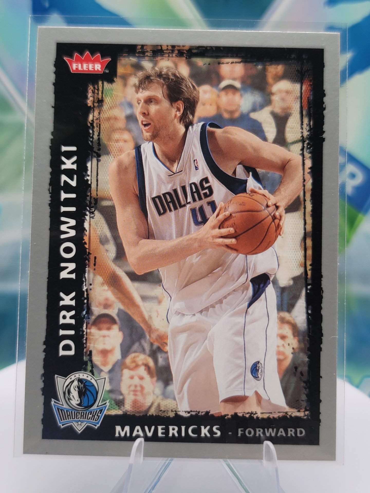 2009 Fleer Dirk Nowitzki — 2009 Fleer Base Dirk Nowitzki