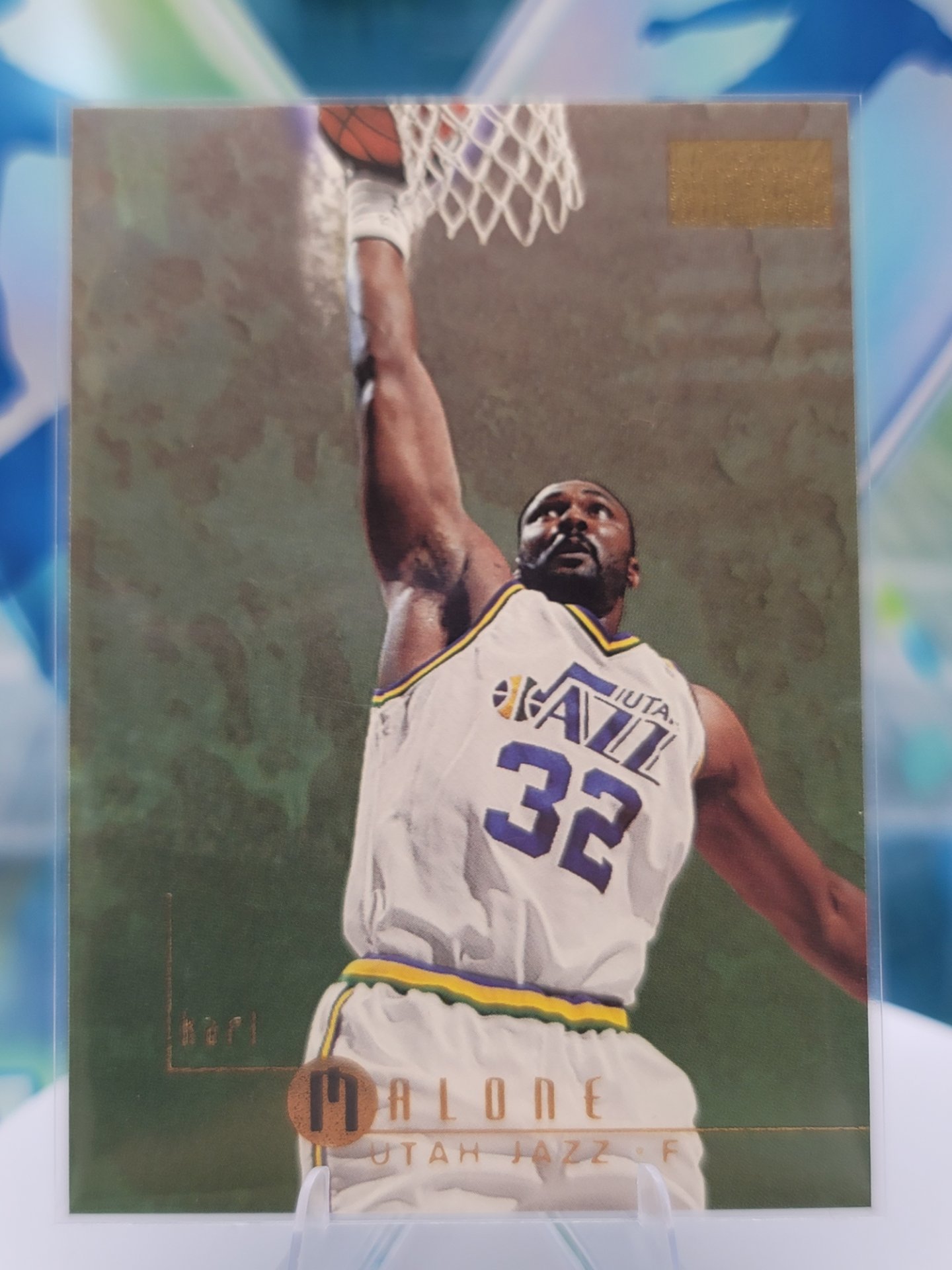 1996 SkyBox Skybox Premium Karl Malone — 1996 SkyBox Skybox Premium Base Karl Malone