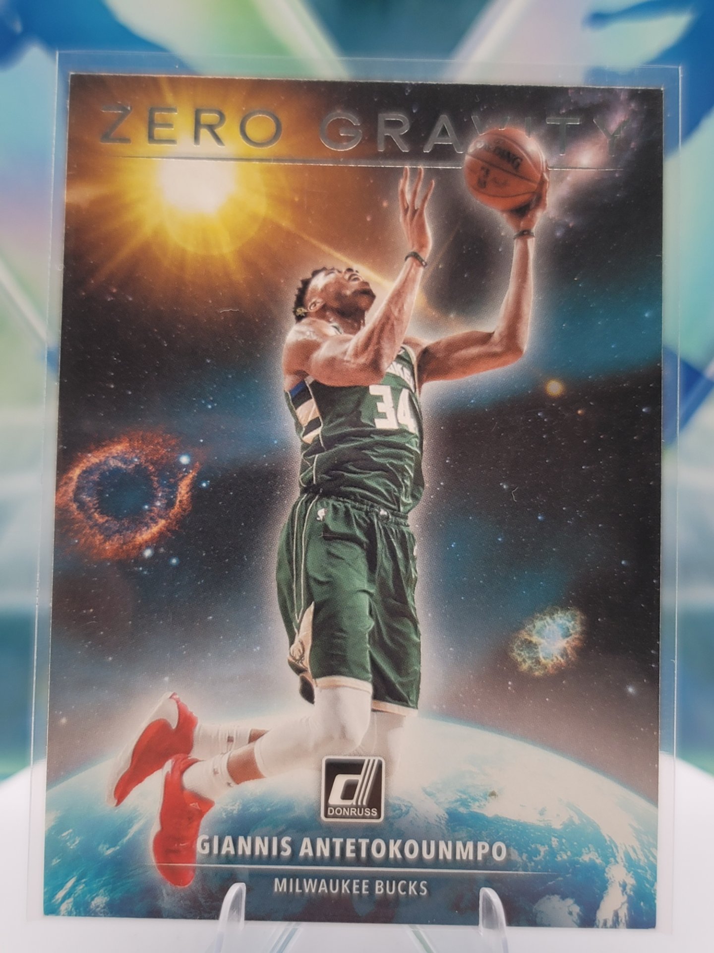 2021 Panini Donruss Giannis Antetokounmpo — 2021 Panini Donruss Zero Gravity Giannis Antetokounmpo