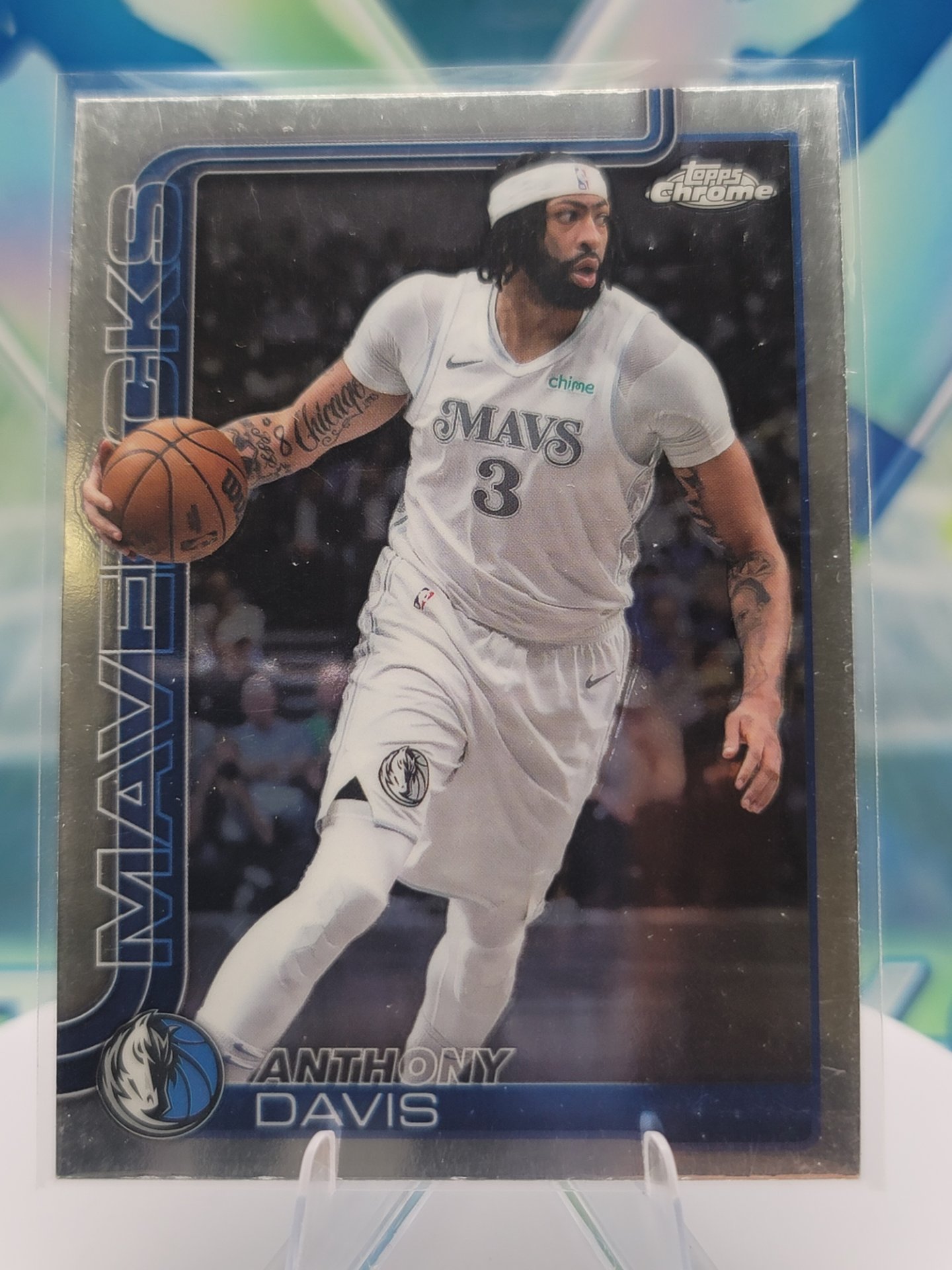 2025 Topps Topps Chrome Anthony Davis — 2025 Topps Topps Chrome Base Anthony Davis